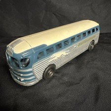 VERY NICE VINTAGE 1940s ERTL TOY CO.  ALUMINUM GREYHOUND LINES TOURING BUS picture