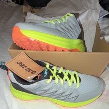 Hi-Tec Demolisher Low High Rise size 9men/10.5women  picture