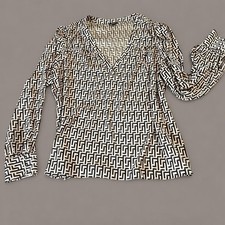 Express XL Black Cream Geometric Print V Neck Long Sleeve Blouse picture