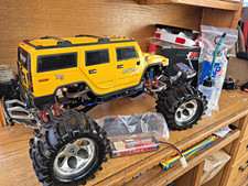 Traxxas T-Maxx 1:8 Nitro 4WD Monster Truck Hummer Replica Yellow/Black picture