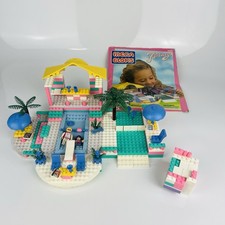 VVintage 1993 Ritvik Mega Bloks Sunshine Gardens 9402 Incomplete with Extras picture