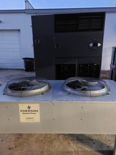 Liebert CRAC Unit VS028 Up-flow, 8 Ton, Air-cooled, with condenser unit picture