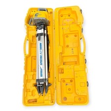 Spectra Precision LL300N Self Leveling Laser Level W/ Tripod & Case picture