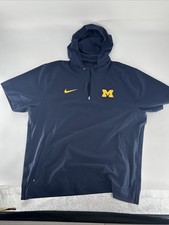 NIKE UNIVERSITY OF MICHIGAN 1/4 Zip HOODIE Short Sleeve COACHES Jacket XL Shirt picture