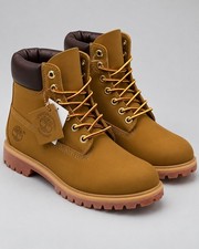Timberland Men’s 6-Inch Premium Waterproof Boots – Wheat Nubuck picture