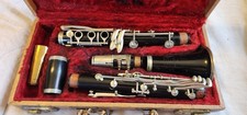 Vintage V. Kohlert's Sons Kroslice Bb Clarinet – Made in Czechoslovakia – Wood picture