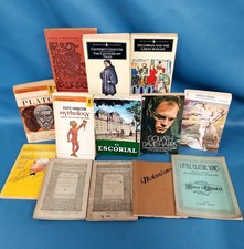 Lot VTG & ANTQ Books Literature Pulp PB's Plato Blake Chaucer Sandburg picture