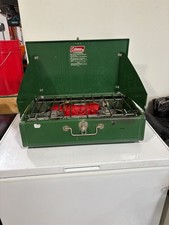 Vintage Coleman 413G 2 Burner Camping Stove Green Portable Suitcase Gas Stove picture