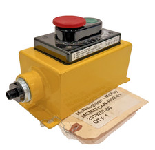 NEW REES 03605-032 DOUBLE PLUNGER PUSHBUTTON SWITCH 03605032 picture