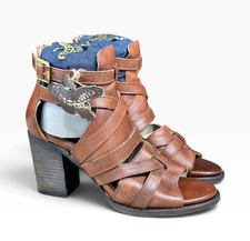 Freebird by Steven 'Claw' Block Heel Sandals – Women's Size 11 NIB picture