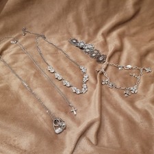 Silvertone Necklace And Bracelet 5pc Lot (Chicos, Premier Designs, Lia Sophia) picture