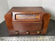 Vintage Philco 1942 Wood Table Top Model 42-322 Tube AM - SW Radio  picture