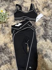 Alo Black/White 2-Piece Legging Set Size Medium Sports Bra & Leggings picture