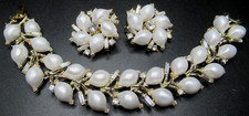 LISNER Sparkling Ice Rhinestone Faux Pearl Vintage Bracelet Earring Set picture