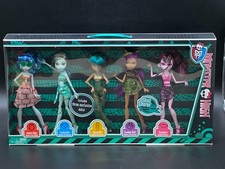2012 Monster High Skull Shores 5-Doll Set Target Exclusive NIB picture