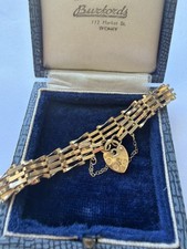 Vintage 9ct Gold Gate Bracelet with Heart Padlock Clasp – 4.25g picture