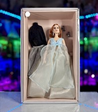 2018 NBDCC On The Avenue Barbie Convention Doll FRN98 NRFB picture