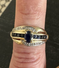 Elegant Vintage  14K Yellow Gold  Sapphire & Diamond Accent Ring Size 7  4.4  Gr picture