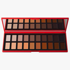 Hung Vanngo Timeless Taupes Matte Pressed Powder Palette, Buildable picture