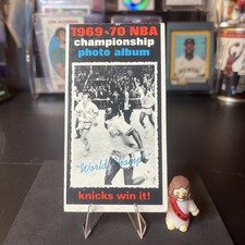 1970-71 Topps Set-Break #175 Knicks Celebrate VG-VGEX picture