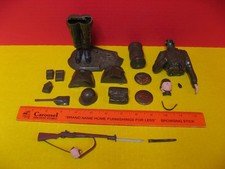 1956 AURORA U.S. ARMY INFANTRYMAN - FAMOUS FIGHTERS - BUILDER MODEL KIT #411 picture