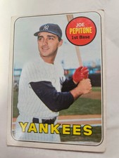 Topps 1969 Joe Pepitone #589 New York Yankees VERY GOOD Actual card is scanned picture