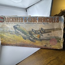 Rare Airfix C-130E/K Hercules...Kit 9001....1/72...box is Damaged model intact picture