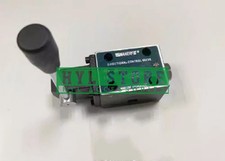 1PCS NEW DMG-02-3C2-O-80 Manual Directional Valves Accessories DMG-02-3C2-O/80 picture