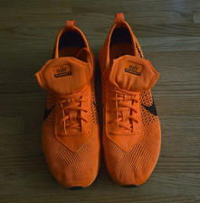 Nike Flyknit Men’s Low Top Lace-Up Athletic Sneakers Orange Black picture
