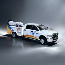 GreenLight 2015 Dodge RAM 3500 Crane Truck Port of Miami Tunnel Die Cast 1:64 picture