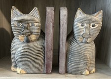 Pier 1 Wooden Cat Book Ends picture