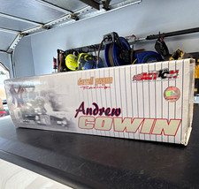 Action Racing Collectables 1:24 Andrew Cowin 2000 NHRA Darrell Gwynn Dragster picture