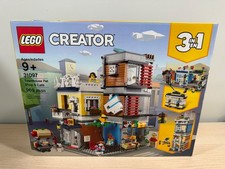 Lego Creator 31097 Townhouse Pet Shop & Cafe *3 in 1* (969 pcs.) New & Sealed picture