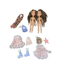 Yasmin Winter Wonderland Lot W/ Accessories 2 Figures picture