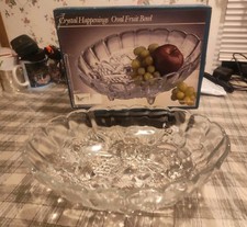 INDIANA GLASS #3677-EMBOSSED GRAPES FOOTED FRUIT BOWL 12