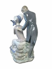 NAO Lladro Spanish XXL Porcelain Figure ° Biedermeier couple 1984 °  picture