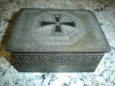 Antique WWI German 1914 Tin Gift or Remembrance Box picture