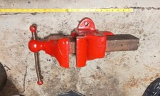 Bench Vise Antique Reed Tradesman 4.5 Jaws Vice Anvil Tool picture