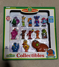 TYCO Preschool Sesame Street 30th Anniversary Box Set 13 Figures picture