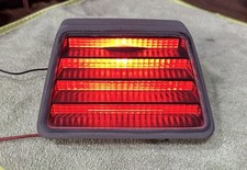 MERCEDES W124 W126 W201 GRAY 3RD BRAKE LIGHT ASSEMBLY 0008201609 E320 300E SEL picture