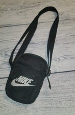 Nike Heritage Men's Small Crossbody Bag Black White Unisex picture