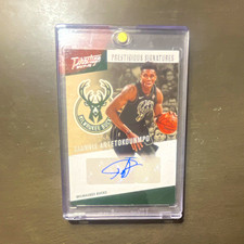 Panini 2017-18 Prestige Giannis Antetokounmpo Prestigious Signatures Auto PS-GAN picture