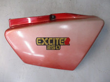 1980-82 YAMAHA EXCITER SR250 SR 250 RIGHT SIDE BATTERY COVER picture