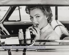 1952/76 Vintage MARILYN MONROE Drive-in Burger By PHILIPPE HALSMAN Duotone Photo picture