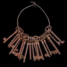 Antique Skeleton Keys on Large Iron Ring 22 Keys Jailer Style Rustic Decor picture