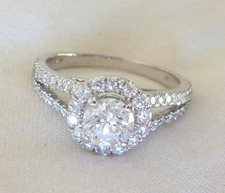 Dazzling 14K White Gold 0.67c Solitaire Diamond Halo Ring -3.30 gm, 7.75, 1.17ct picture