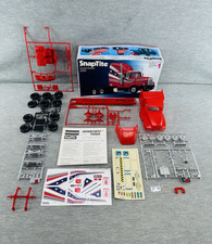 VINTAGE 1991 MONOGRAM - 1/32 Scale Snaptite Kenworth T600A Model Kit #1215   T5 picture
