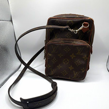 Louis Vuitton Monogram Canvas Crossbody Bag Entrupy Authenticated Vintage picture