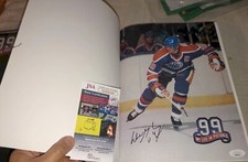 Wayne Gretzky signed 99 My Life in Pictures coffee table book (JSA) Oilers Kings picture
