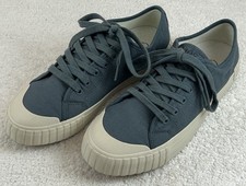 NWOB Taos One Vision Classic LOW TOP Sneakers in DUSTY BLUE GRAY Wmns Sz 8 US picture